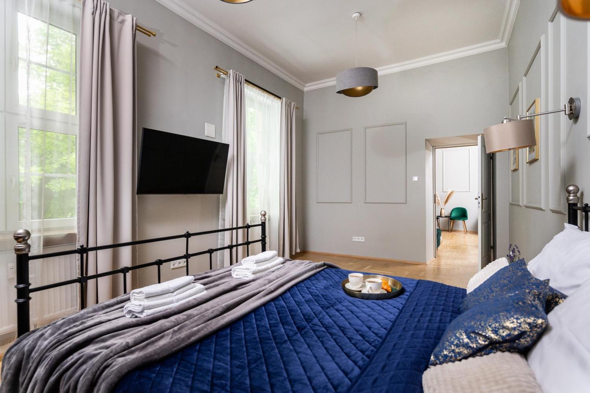 Old Town Luxury Apartment - Rynek Szewska Krasków Exterior foto